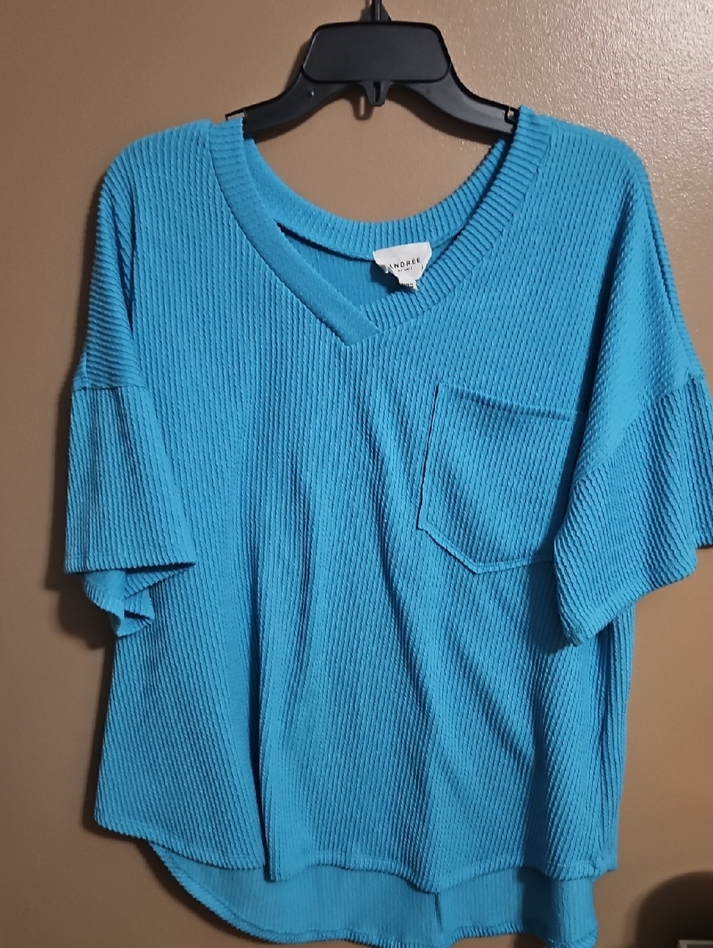 Andree by Unit Urban Ribbed Pocket Tee